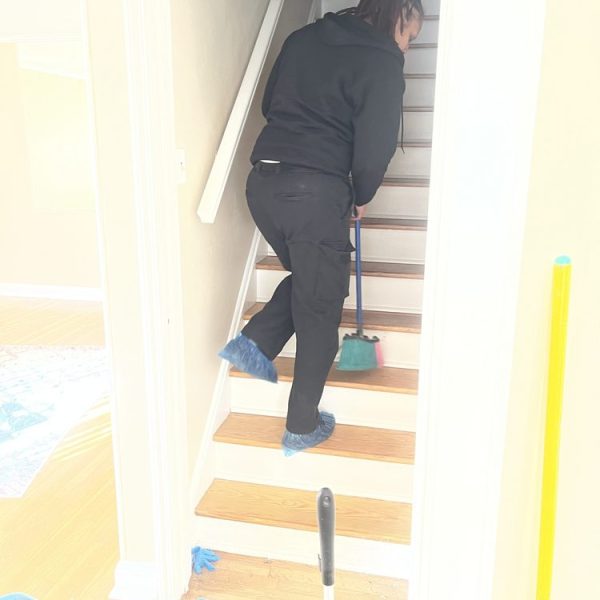 Queen Brown Cleaning Services